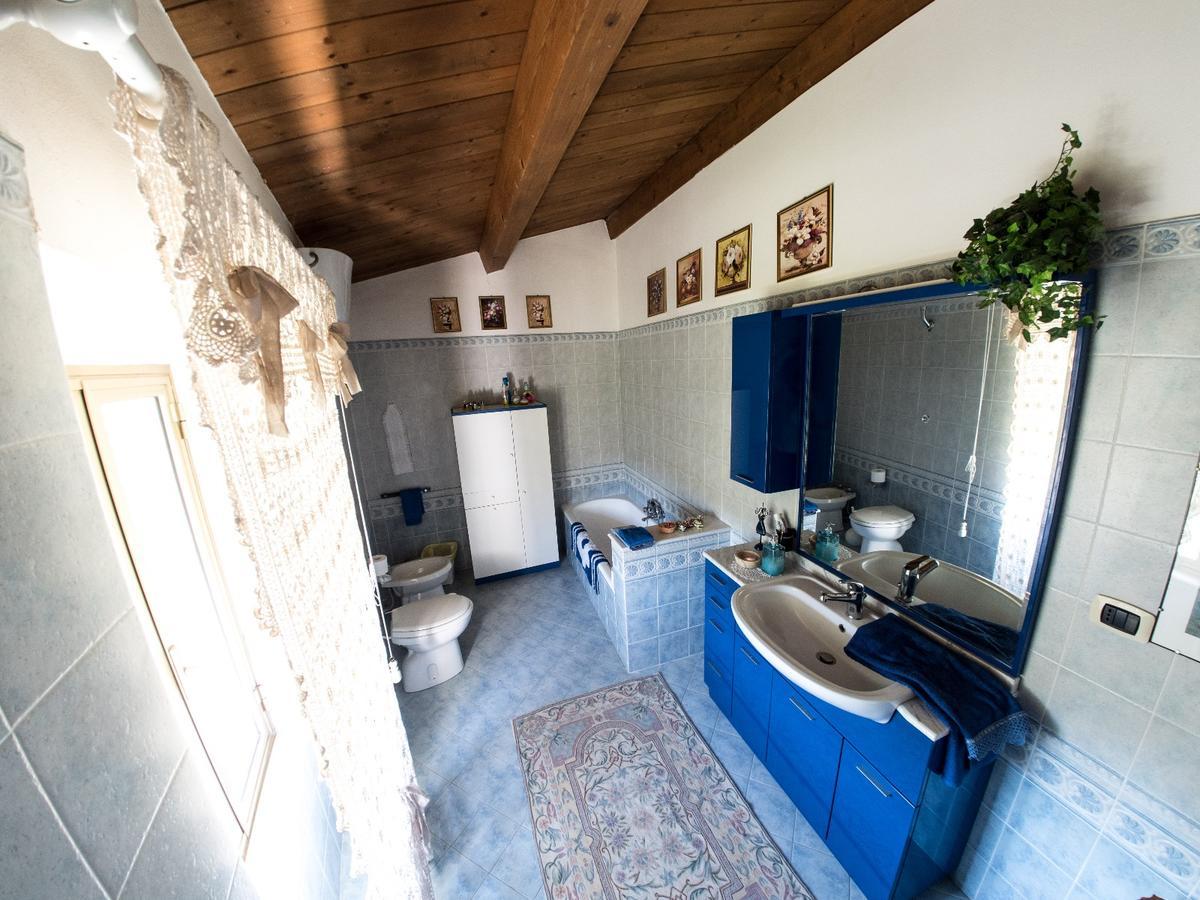 Casa Di Mamma Casa Vacanze Nyaraló ház Genga Kültér fotó
