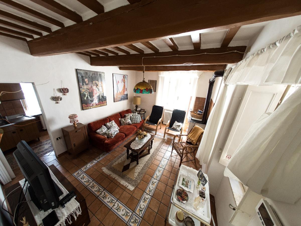 Casa Di Mamma Casa Vacanze Nyaraló ház Genga Kültér fotó